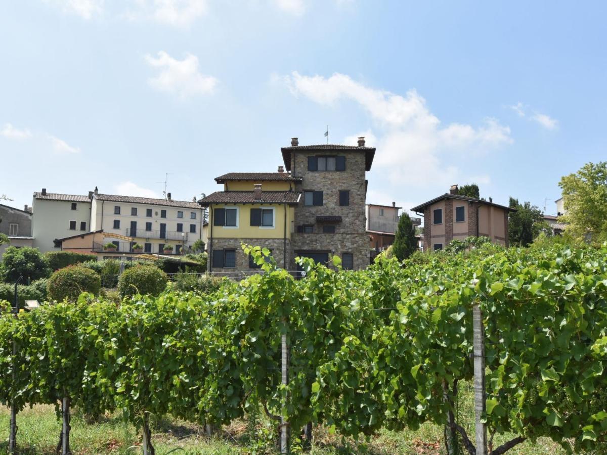 Locazione Turistica La Corte Bricca - Trilo B Castana  Esterno foto