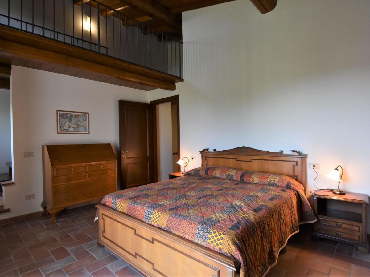 Locazione Turistica La Corte Bricca - Trilo B Castana  Esterno foto